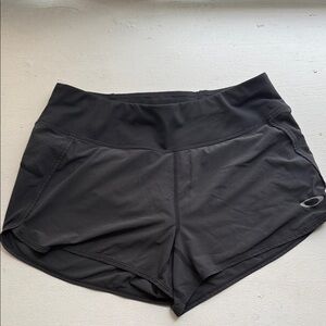 OAKLEY Women's Black Athletic Shorts
